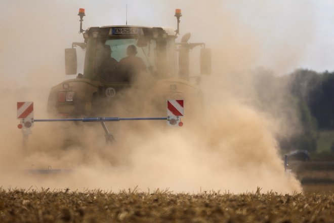 Polja se spreminjajo v prah marsikod po Evropi.&nbsp;FOTO: Pascal Rossignol/Reuters
