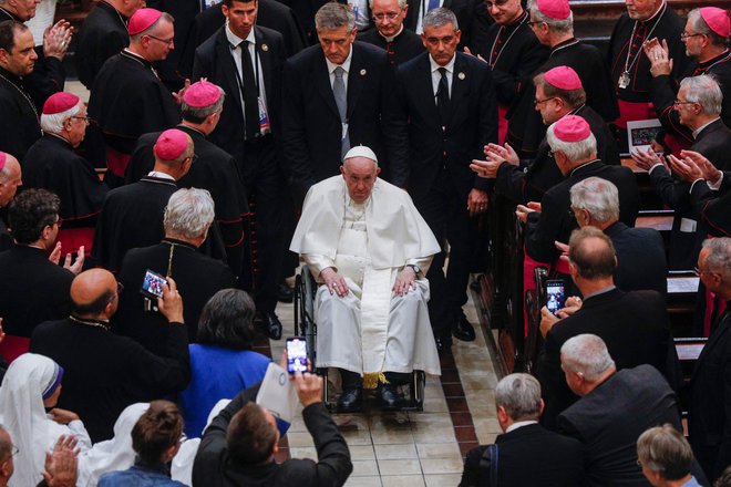 Papeževa turneja po Kanadi je bila prilagojena njegovemu zdravstvenemu stanju. FOTO:&nbsp;Lars Hagberg/AFP
