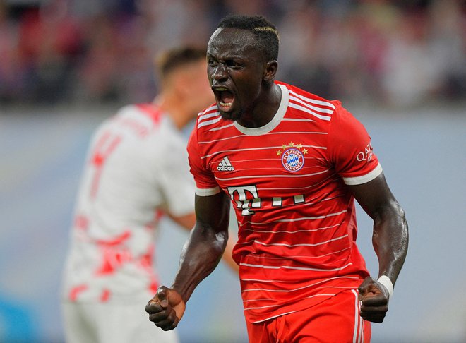 Sadio Mane je zadel za Bayern v superpokalu proti Leipzigu. FOTO: Matthias Rietschel/Reuters
