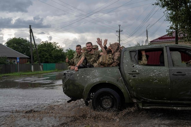 Ukrajinski vojaki. FOTO: Bulent Kilic/AFP

