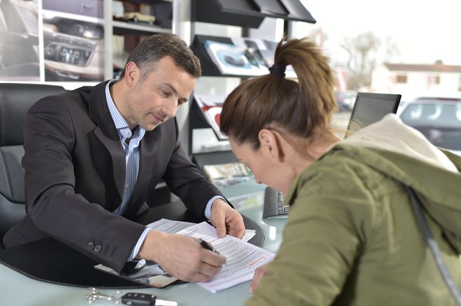 MIZŠ si predstavlja, da bomo vsi strokovni delavci (od vrtca do srednje šole) točke za napredovanje pridobivali tudi z objavami znanstvenih člankov. FOTO SHUTTERSTOCK
