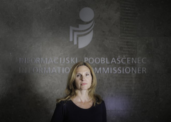 Mojca Prelesnik, informacijska pooblaščenka, je ob sprejemanju novega zakona opozarjala na problematičnost več določb. FOTO: Jože Suhadolnik/Delo
