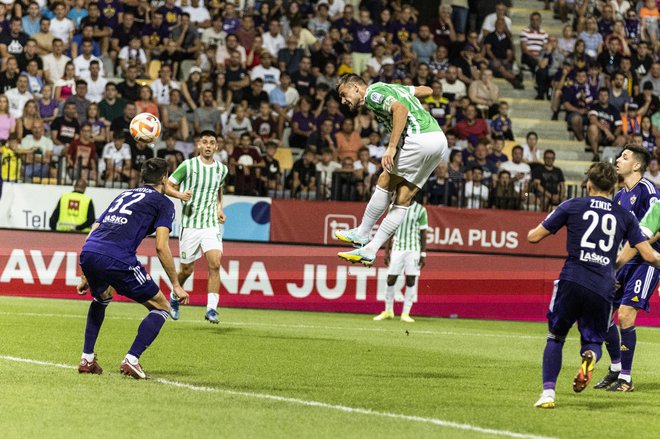 Mariborčani tonejo vse nižje, štiri dni po porazu v derbiju z Olimpijo so brez doseženega gola izgubili še na Finskem. FOTO: Voranc Vogel
