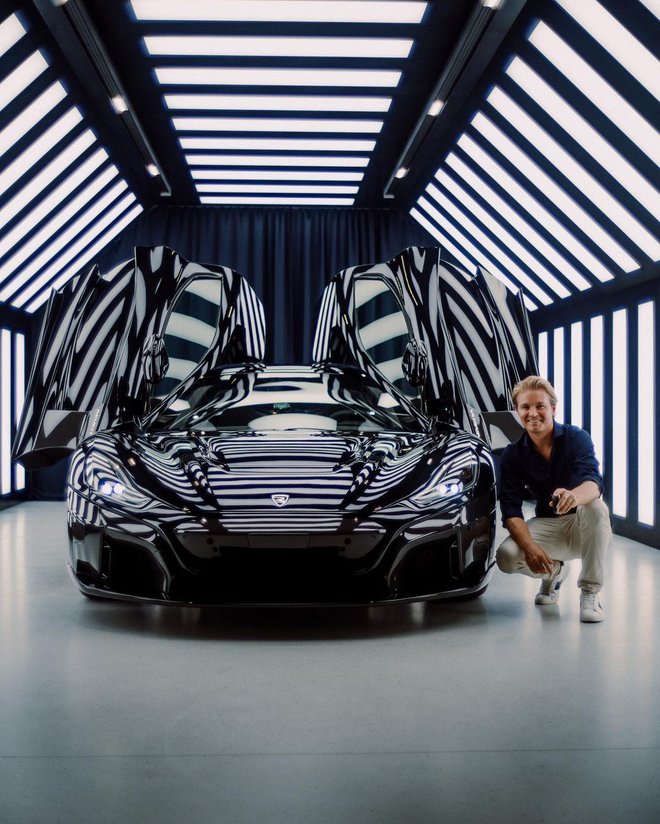 Nico Rosberg se je z novo &raquo;igračko&laquo; pohvalil že pred tednom dni. FOTO: Instagram
