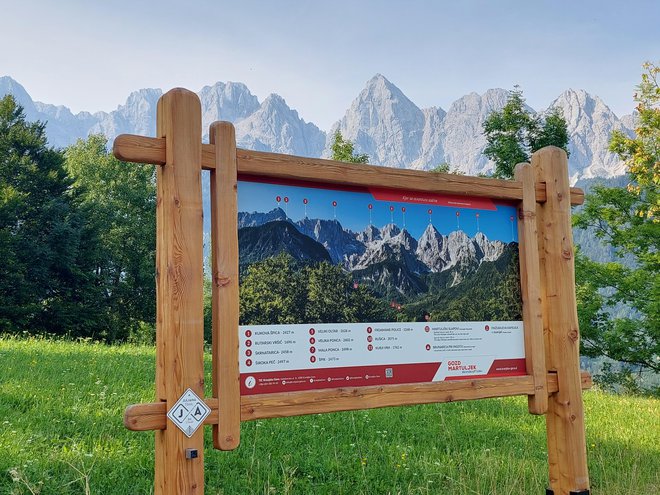 Prvi žig v Srednjem Vrhu. Z Juliane se ne vzpneš na noben vrh, občuduješ pa številne. FOTO: Dragica Jaksetič
