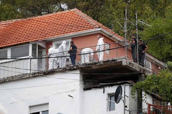 Policija preiskuje pokol. FOTO:&nbsp;Stevo Vasiljevic/Reuters
