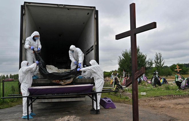 Spopadi se nadljujejo. FOTO: Sergei Supinsky/AFP
