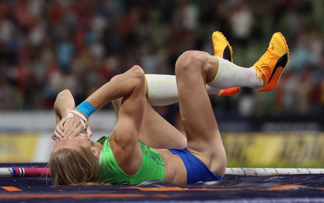 Tini Šutej je malo zmanjkalo do zmage. FOTO: Lukas Barth/Reuters
