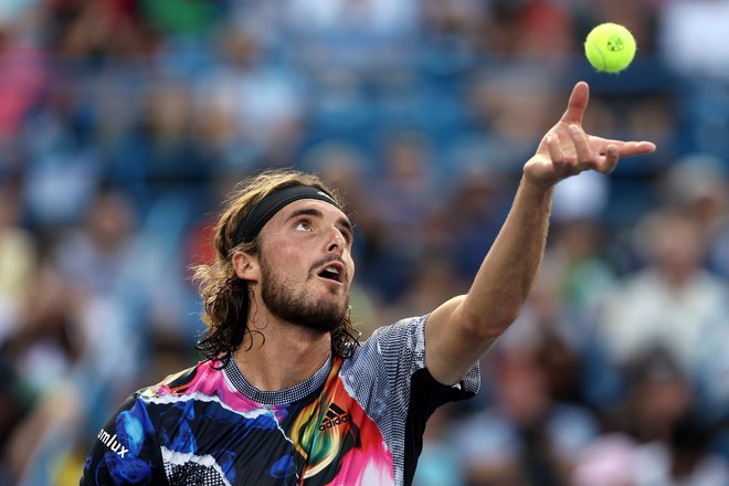 Stefanos Tsitsipas še čaka na prvo lovoriko na trdi podlagi. FOTO: Matthew Stockman/AFP
