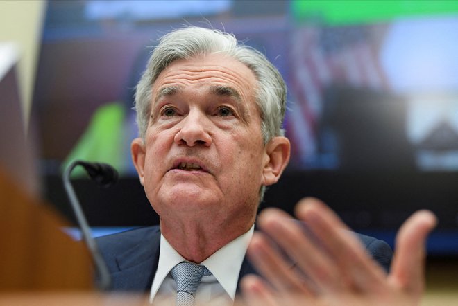 Predsenik ameriške centralne banke (Fed) Jerome Powell testifies bo predvidoma konec tedna podal smernice krotenja ameriške inflacije. FOTO Mary F. Calvert/Reuters
