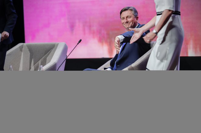 Borut Pahor se jeseni poslavlja od predsedniške funkcije, zato sta se Robert Golob in Tanja Fajon odločila, da mu prepustita govorniški oder na Bledu. FOTO:&nbsp;Uroš Hočevar/Delo
