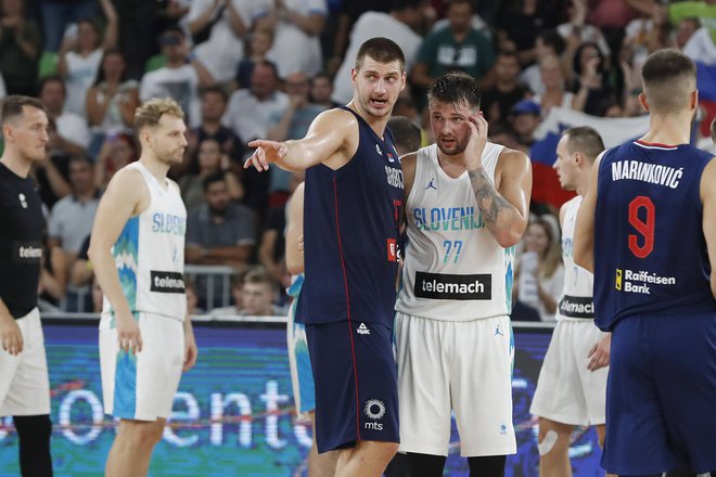 Za Luko Dončića, Nikolo Jokića in njune soigralce se bo že jutri začelo zares. FOTO: Leon Vidic/Delo
