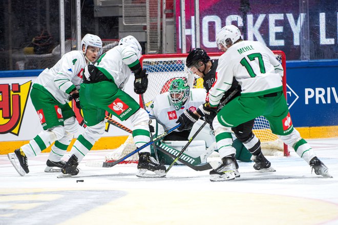 Hokejisti SŽ Olimpije so nudili dostojen odpor igralcem moštva TPS v Turkuju. FOTO: Domen Jančič/HK SŽ Olimpija
