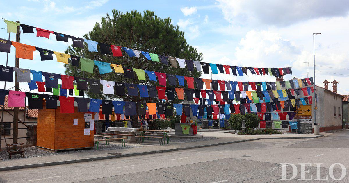 Colori uniti dei vigili del fuoco del Carso