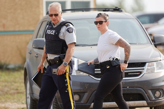 Kanadska policija za zdaj domneva, da sta storilca nekatere žrtve ubila načrtno, druge pa naključno. FOTO: David Stobbe/Reuters
