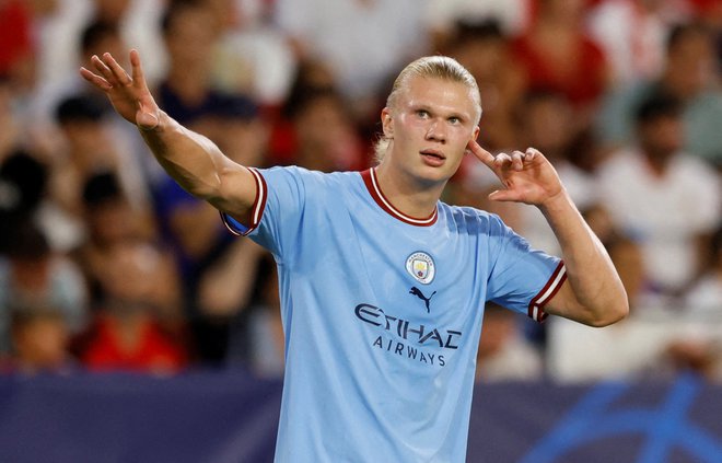 Norveški as Erling Haaland se je poleti preselil iz Dortmunda v Manchester k Cityju. FOTO: Marcelo Del Pozo/Reuters
