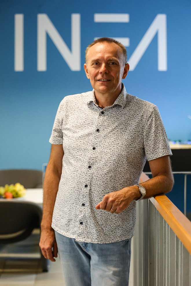 Igor Steiner, vodja oddelka Energetika in ekologija v družbi Inea. FOTO: Črt Piksi/Delo
