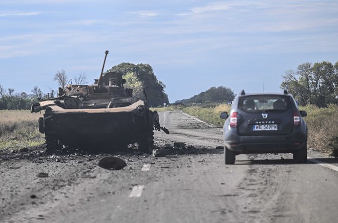 Gre za najhitrejši premik frontne linije vse od marčevskega umika ruskih sil s položajev okoli Kijeva. FOTO: Juan Barreto/AFP
