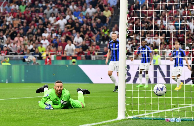 Samir Handanović je v prejšnjem kolu prejel tri gole na derbiju z Milanom, tokrat pa je neprodušno zaprl svoja vrata. Foto Isabella Bonotto/AFP
