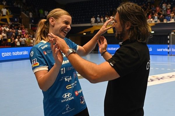 Barbara Lazović se je vrnila v Bukarešto. FOTO: EHF
