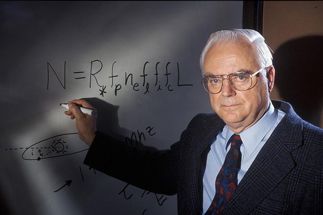 Frank Drake je avtor ene najslavnejših enačb v astronomiji. FOTO: Inštitut SETI
