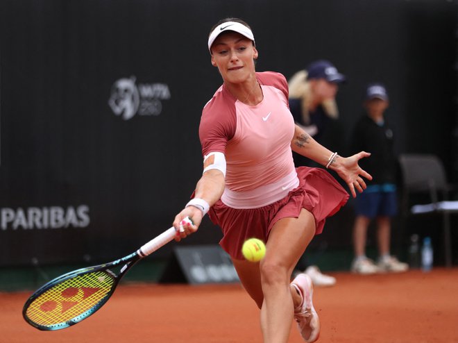 Romunka Ana Bogdan je izločila drugo nosilko turnirja v Portorožu. FOTO: Kacper Pempel/Reuters
