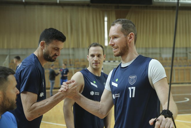 Mitja Gasparini (levo) se podaja v tujino. FOTO: Jože Suhadolnik/Delo
