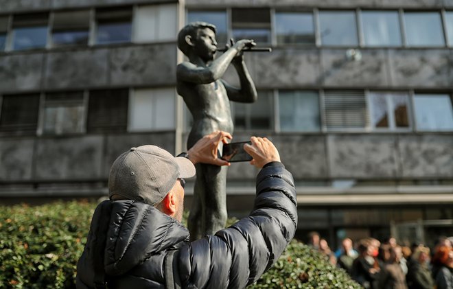 O podrobnostih stavke bodo javnost in medije stavkajoči še obvestili do konca tedna. FOTO: Blaž Samec/Delo
