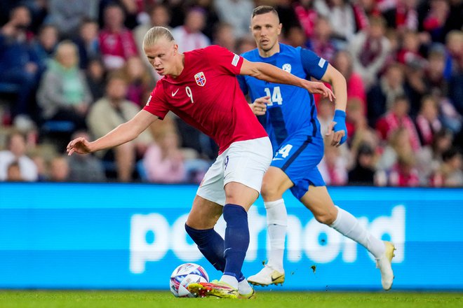 Erling Haaland na Norveškem ni dosegel gola proti Sloveniji. FOTO: Reuters

