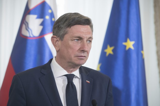 Kršitev predpisa ni imela neposrednega škodljivega vpliva za slovenske zunanjepolitične interese, meni Borut Pahor. FOTO: Jure Eržen/Delo
