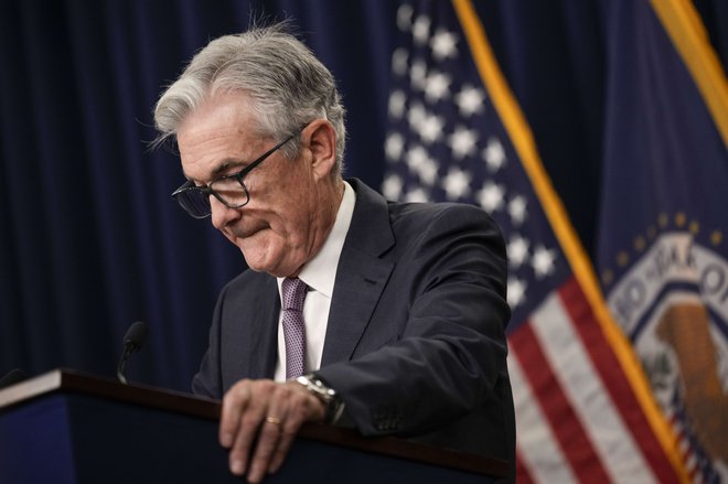 Voditelj Fed Jerome Powell je pred težavnimi odločitvami. FOTO: Drew Angerer/Afp
