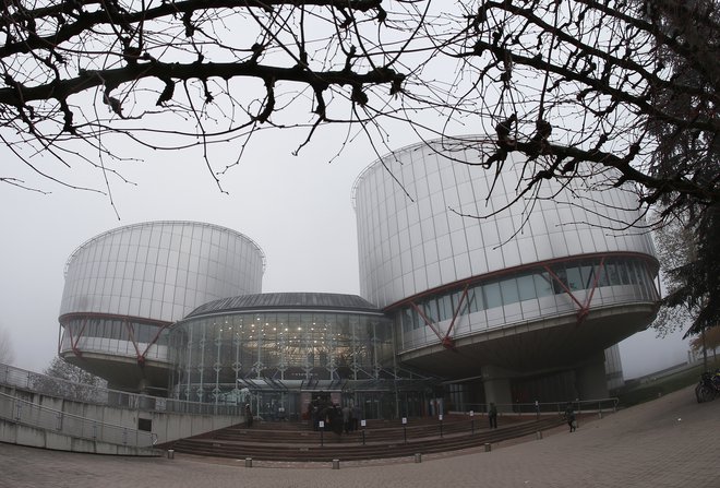 Sodišče v Strasbourgu FOTO: Vincent Kessler/Reuters 
