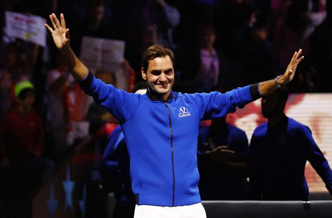 Roger Federer se je poslovil na spektakularen način. FOTO: Andrew Boyers/Reuters
