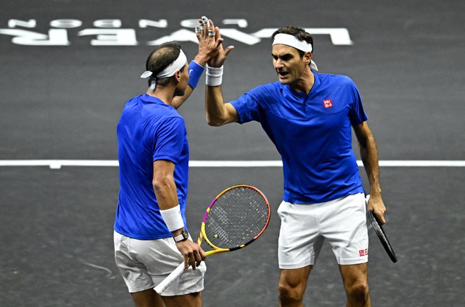 Rafael Nadal in Roger Federer FOTO: Dylan Martinez/Reuters
