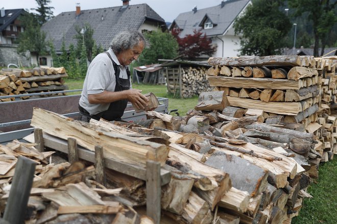 Ljudje se bodo znašli, na podeželju še lažje kot v mestih. FOTO: Leon Vidic/Delo
