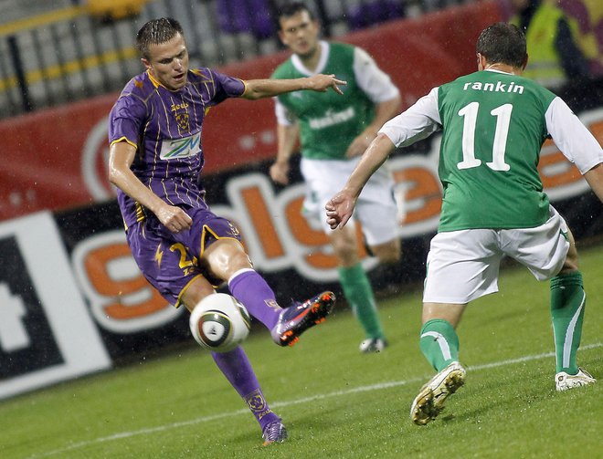 Josip Iličić je karierni vzpon med svetovne nogometne zvezdnike začel v vijoličnem dresu. FOTO: Matej Družnik
