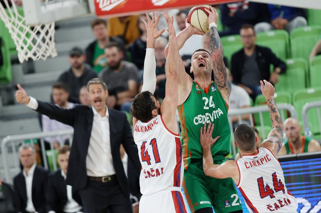 Alen Omić je k zmagi Cedevite Olimpije prispeval 17 točk. FOTO: ABA
