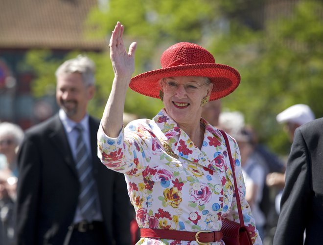 Trenutno edina evropska monarhinja pravi, da je kot mama in babica podcenjevala razsežnost čustvenega vpliva na družino svojega mlajšega sina. FOTO: Shutterstock&nbsp;
