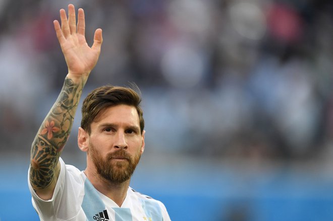 Lionel Messi bo v Katarju še zadnjič poskusil priti do naslova svetovnega prvaka. FOTO: Gabriel Bouys/AFP
