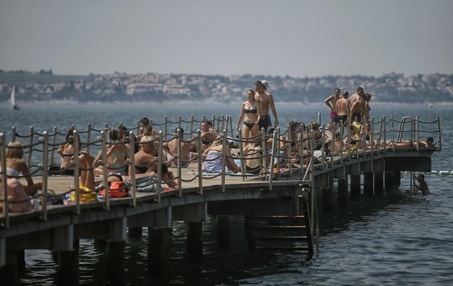 Marsikdo bo rekel: saj je to izrazito turistična občina, ampak če se hoče občina Piran trajnostno razvijati, turizem ne sme postati njena edina gospodarska panoga. FOTO BLAŽ SAMEC/DELO
