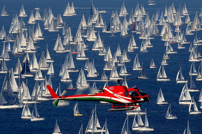 Tržaški zaliv se bo jutri spremenil v morje jadrnic. FOTO:&nbsp;Alessandro Garofalo/Reuters
