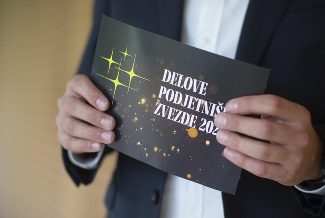 Začelo se je spletno glasovanje za najboljšega izmed podjetij, nominiranih za Delovo podjetniško zvezdo 2022, po izboru bralcev. FOTO: Jure Eržen/Delo
