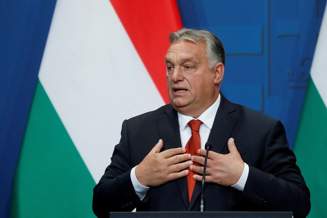 Orbánu je uspelo prepričljivo zmagati v okoliščinah, ki bi sicer lahko ustrezale združeni politični opoziciji. FOTO: Bernadett Szabo/Reuters
