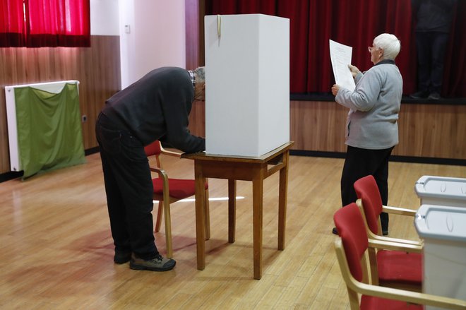 V devetih občinah župani vztrajajo že 28 let ali sedem mandatov. FOTO: Leon Vidic
