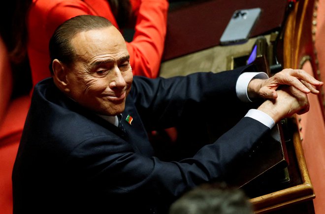 Silvio Berlusconi ne more sprejeti dejstva, da je izgubil avreolo najvplivnejšega politika na Apeninskem &shy;polotoku. FOTO: Yara Nardi/Reuters
