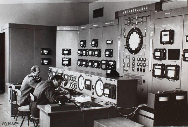 Potem ko je Tito 17. maja 1958 v okviru jugoslovanskih jedrskih sanj zagnal prvi raziskovalni jedrski reaktor Vinča pri Beogradu, se je še isto leto na tem reaktorju zgodila nesreča. FOTO: wikipedija
