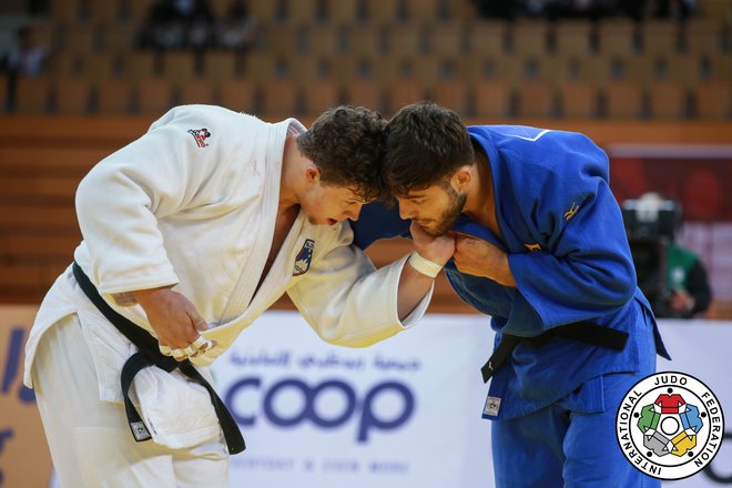 Enej Marinič (levo) je v dvoboju za tretje mesto ugnal Nemca Johannesa Freya. FOTO: Emanuele Di Feliciantonio/IJF
