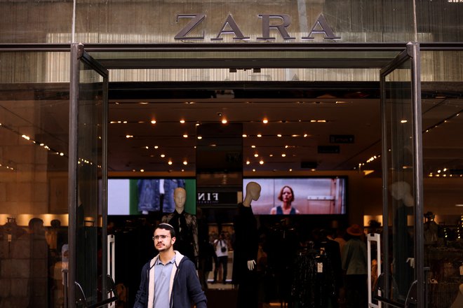 Eno od podjetij, ki jih je tožba – vsaj v Braziliji – streznila, je Zara, španski gigant hitre mode. FOTO: Ammar Awad/Reuters
