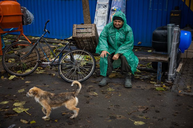 Podoba iz Bahmuta, mesta na vzhodni frontni črti. FOTO:&nbsp;Dimitar Dilkoff/AFP
