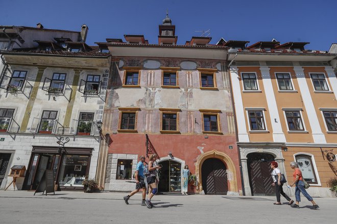 Urbano razvojno središče poleg matične občine pokriva še dve dolini z več občinami.&nbsp;FOTO: Leon Vidic/Delo
